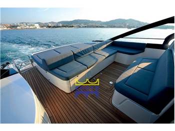 Pershing 5X