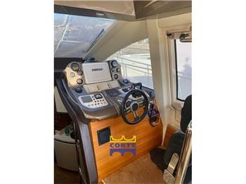 Queens Yachts 45 Limited edition