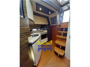 Queens Yachts 45 Limited edition