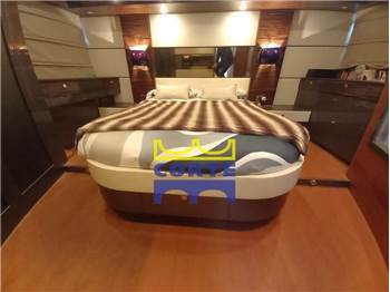 Queens Yachts 45 Limited edition