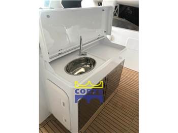 Multiplast Custom Tender 12