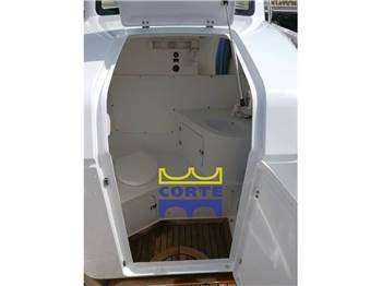 Multiplast Custom Tender 12