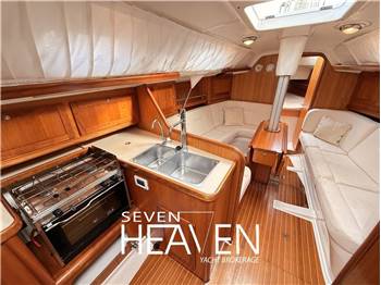 Comar Yachts Comet 33