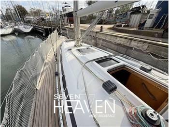 Comar Yachts Comet 33