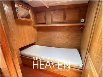 Privilege Privilege 50 Romani design