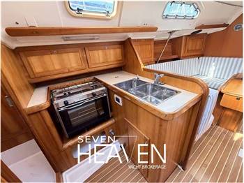 Comar Yachts Comet 33 S