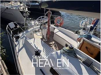 Comar Yachts Comet 33 S