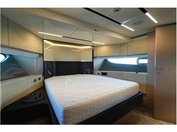 Cranchi 67 Flybridge
