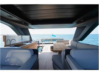 Cranchi 67 Flybridge