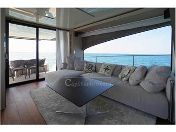 Cranchi 67 Flybridge