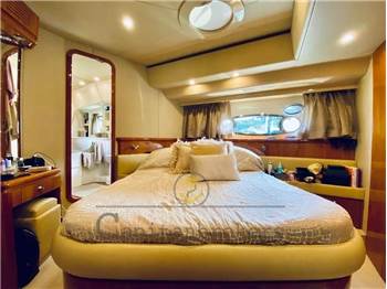 Ferretti Yachts FERRETTI 620