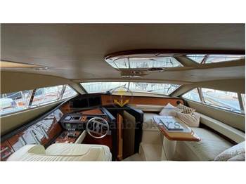 Ferretti Yachts FERRETTI 620