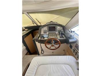 Cayman 50 Fly