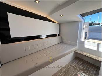 Van Dutch 32