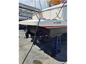 Uniesse Marine 42
