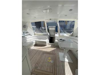 Pershing 54