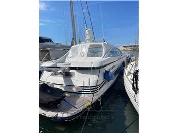 Pershing 54