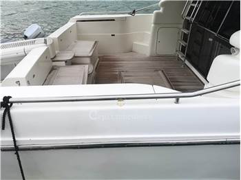 Ferretti Yachts 53