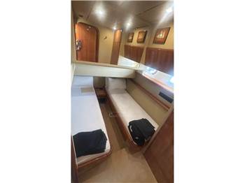 Ferretti Yachts 53