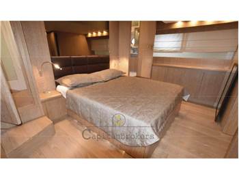 Amer Yachts 86