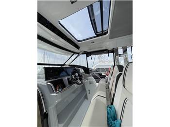Jeanneau Cap Camarat 2 serie 10.5 WA