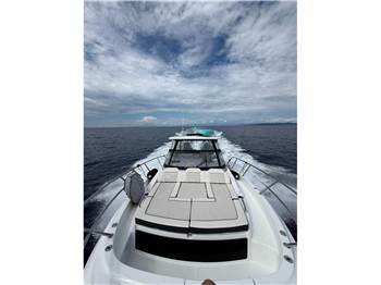 Jeanneau Cap Camarat 2 serie 10.5 WA