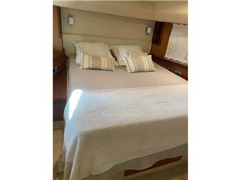 FERRETTI YACHTS 630