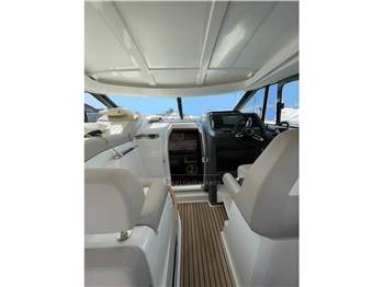 Jeanneau Leader 36 HT