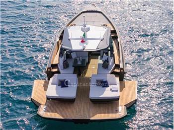 Wally Wallypower50