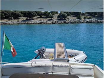 Princess Yachts 52