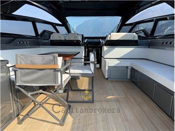 Riva DIABLE 68