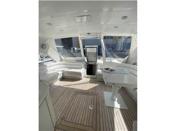 PERSHING 54 HT