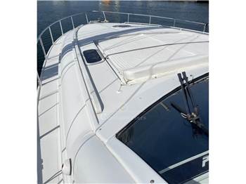 PERSHING 54 HT