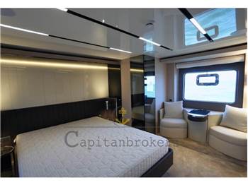 Cranchi 67 Fly