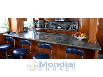 Explorer Motor Yacht Trawler 79'/82' Trawler 79/82