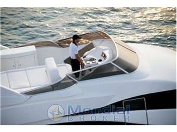 Azimut 74 solar