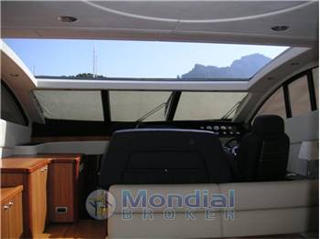 Sunseeker Predator 62