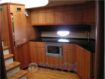 Sunseeker Predator 62