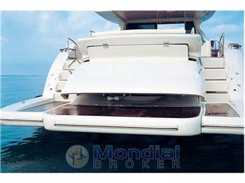 Azimut 86s
