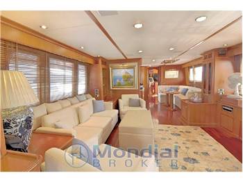 TRADER explorer trawler