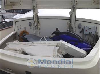 Riva Athena 115