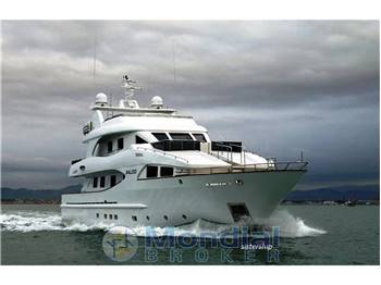 Benetti Style Italian 105