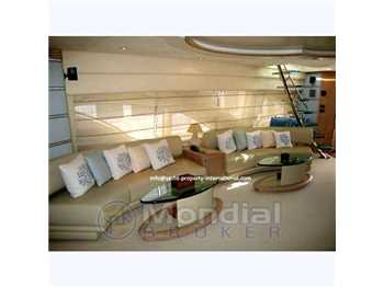 Azimut 98