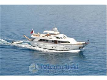 Benetti 79