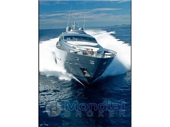 Pershing 115