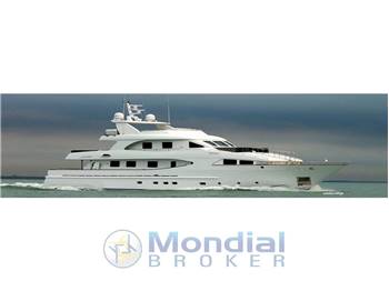 Benetti Style Italian 105