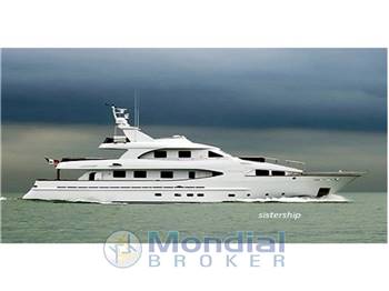 Benetti Style Italian 105