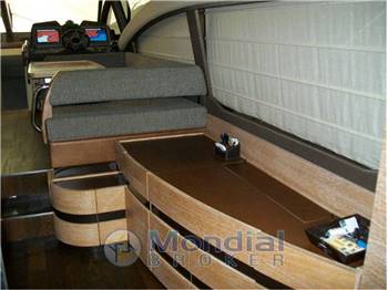 Azimut 53