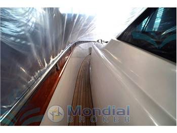 Austin Parker Austin Parker 44 Ibiza