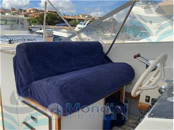 Magnum Marine Magnum 38